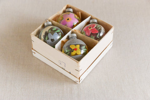 Vintage Floral Glass Christmas Tree Baubles / Ornaments Set of 4 Boxed