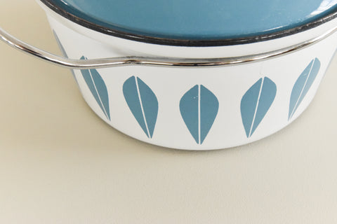 Vintage 1960s Arne Clausen for Cathrineholm Light Blue and White Lotus Design Enamel Casserole Pan