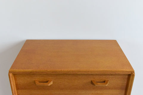 Vintage E Gomme G Plan Brandon Oak Five Drawer Chest of Drawers