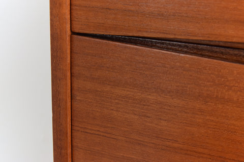 Vintage 1960s Small Teak Chest of Drawers by Fredrik Kayser for Skeie & Co. of Norway