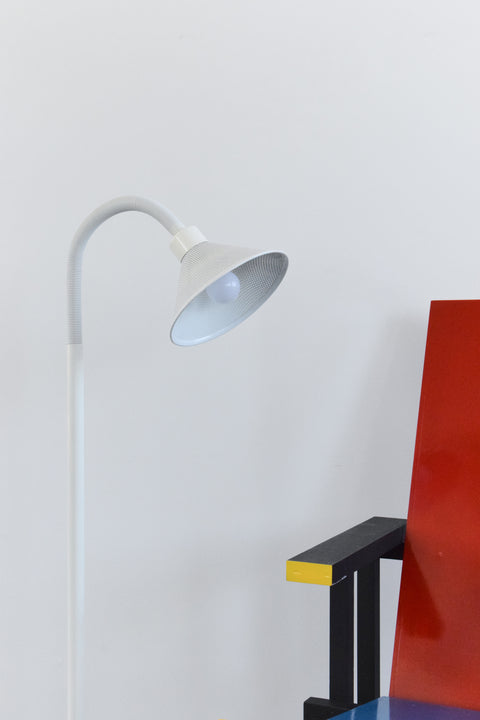 Vintage 1980s White Metal Gooseneck Floor Lamp by Massive Made in Belgium