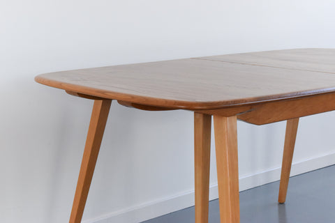 Vintage Ercol Grand Windsor Extending Dining Table Model 510 Lucian Ercolani