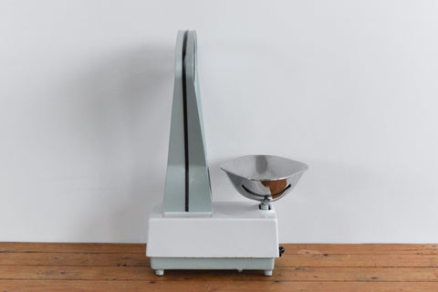 Vintage Large Avery Shop Weighing Scales