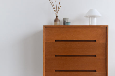 Vintage Oak 4 Drawer Stag C Range Chest of Drawers by John & Sylvia Reid