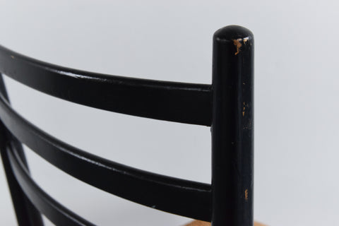 Vintage Pair of Gio Ponti Style Italian Ebonized Ladder Back Rush Dining Chairs
