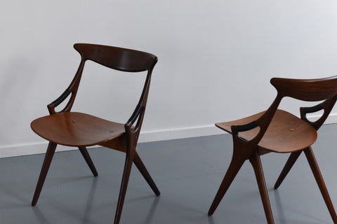 Vintage Pair of Rare Danish Early 1950s Model 71 Dining Chairs By Arne Hovmand Olsen For Mogens Kold