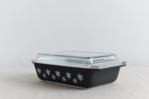 Vintage Pyrex Black Gaiety Snowflake Shallow Serving Dish