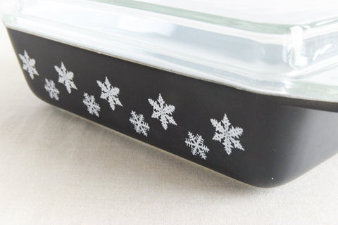 Vintage Pyrex Black Gaiety Snowflake Shallow Serving Dish