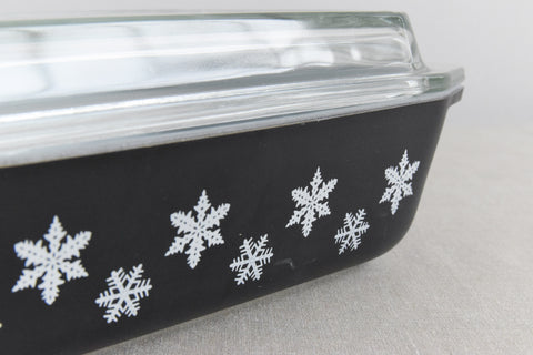Vintage Pyrex Black Gaiety Snowflake Shallow Serving Dish