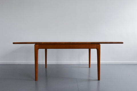 Vintage Solid Teak Extending Danish Dining Table by Glostrup Møbelfabrik