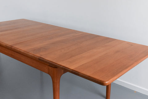 Vintage Solid Teak Extending Danish Dining Table by Glostrup Møbelfabrik