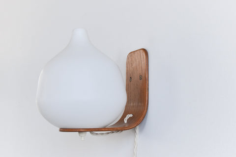 Vintage Swedish Bent Ply and Glass Opaline Wall Light by Uno & Östen Kristiansson for Luxus Vittsjö