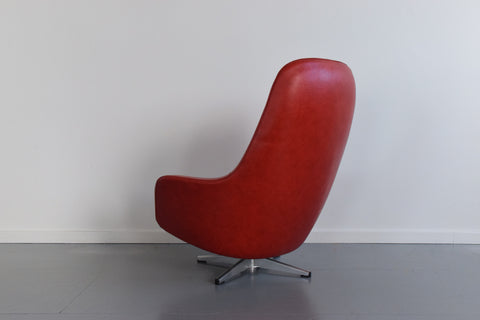Vintage Swedish Red Vinyl Pod Chair by Swedfurn
