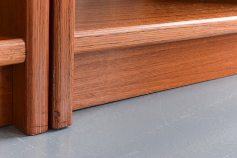 Vintage Tall Teak Danish Shelving Unit / Bookcase by UP Mobelfabrik