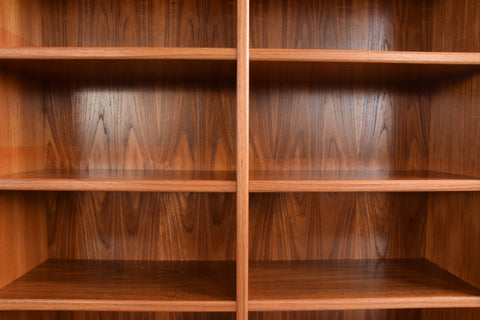 Vintage Tall Teak Danish Shelving Unit / Bookcase by UP Mobelfabrik