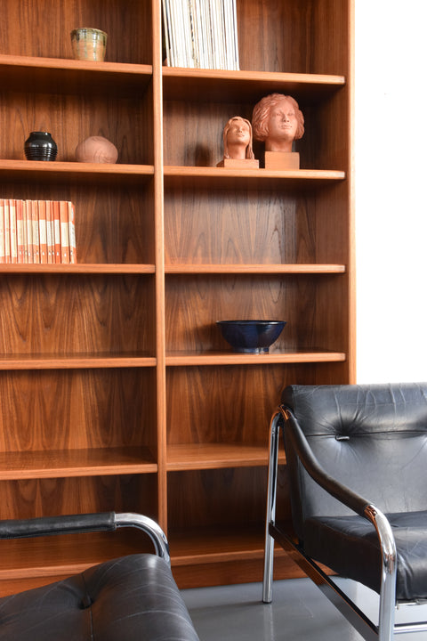 Vintage Tall Teak Danish Shelving Unit / Bookcase by UP Mobelfabrik