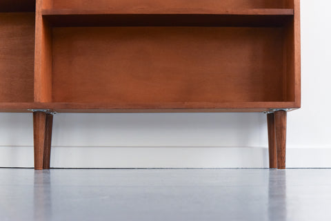 Vintage Teak Shelving Unit / Bookcase