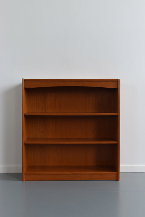 Vintage Teak Bookcase / Shelving Unit
