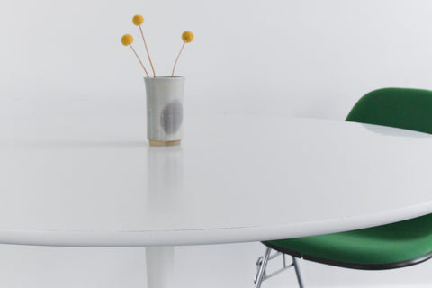 Vintage 1960s White Circular Tulip Dining Table by Maurice Burke for Arkana