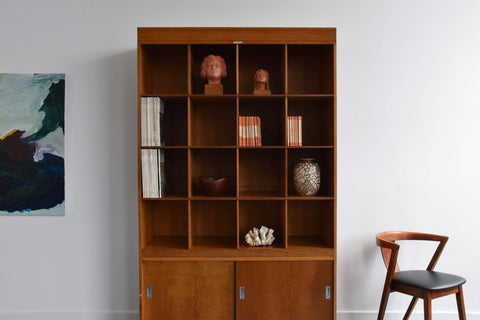 Vintage Wooden Haberdashery / Pigeon Hole Cabinet