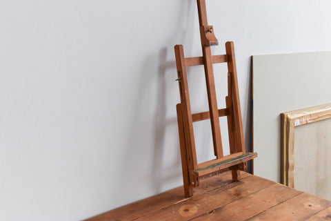 Vintage Wooden Tabletop Easel by Daler