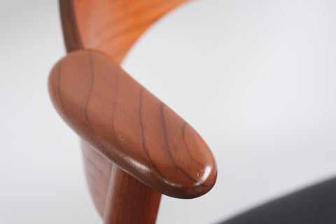 Single Vintage Danish Model 32 Teak Dining Chair by Kai Kristiansen