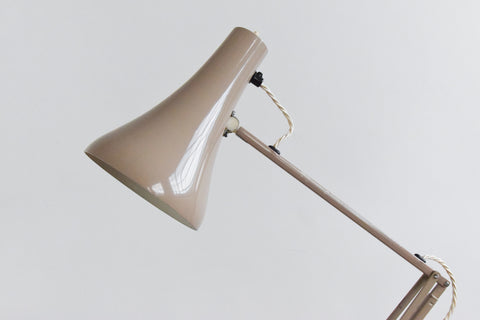 Vintage Mushroom Beige Anglepoise Apex 90 Lamp by Herbert Terry & Sons