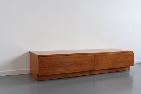 Vintage Low Teak Drawers / Media Unit by Beaver & Tapley