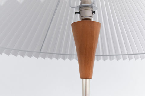 Vintage Mid Century Modern Wooden Standing Tripod Lamp and Pleated White Shade