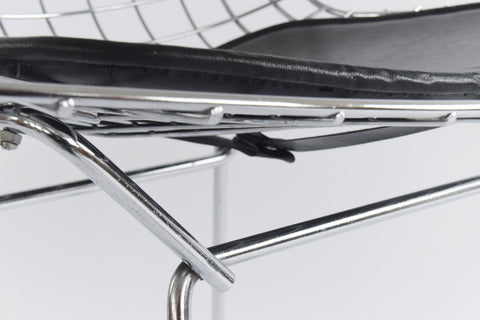 Vintage Set of Six Harry Bertoia Model 420C Chrome Steel Wire Chairs