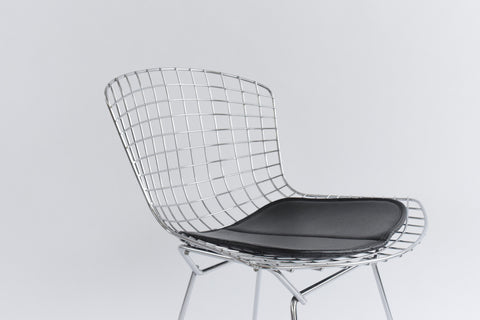 Vintage Set of Six Harry Bertoia Model 420C Chrome Steel Wire Chairs