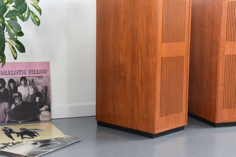 Pair of Vintage Dynatron Radio LTD Speakers Model No. LS 200