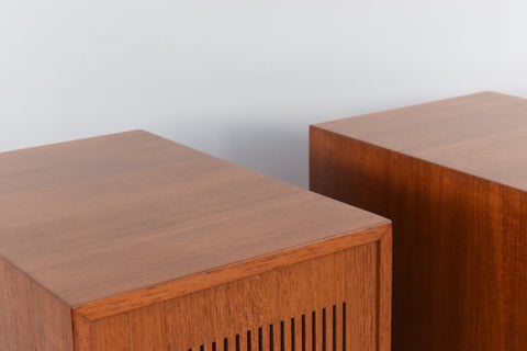 Pair of Vintage Dynatron Radio LTD Speakers Model No. LS 200