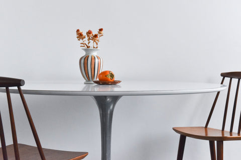 Vintage 1960s White Tulip Dining Table by Maurice Burke for Arkana