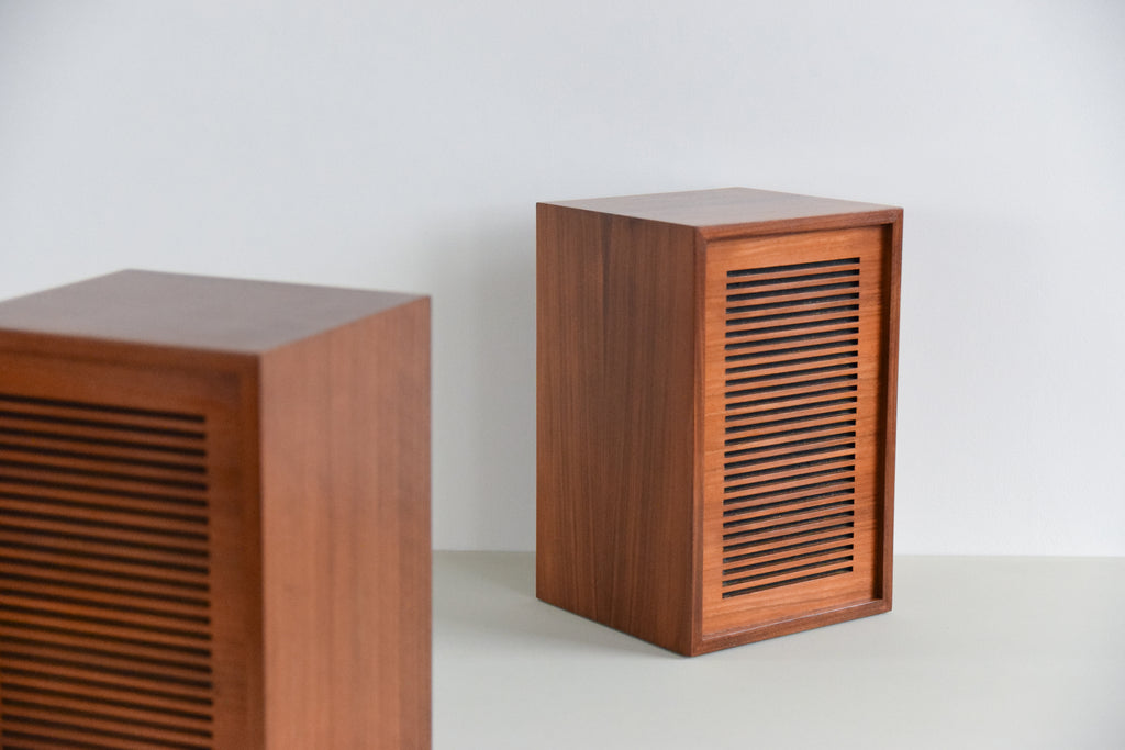 Pair of Small Vintage Sonotone Solent Teak Bookcase Speakers