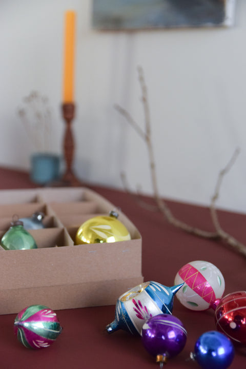 Vintage Glass Christmas Tree Baubles / Ornaments Set of 12 Boxed Assorted