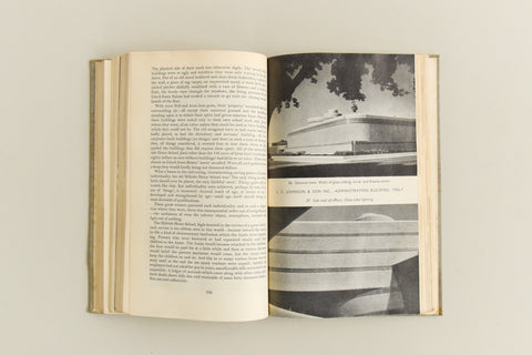 Vintage 1945 An Autobiography book by Frank Lloyd Wright