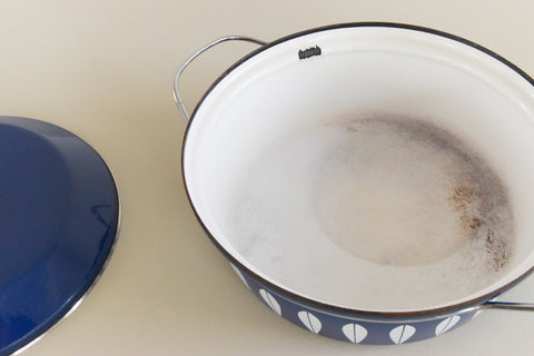 Vintage 1960s Arne Clausen for Cathrineholm Blue and White Lotus Design Enamel Casserole Pan