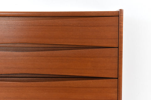 Vintage 1960s Small Teak Chest of Drawers by Fredrik Kayser for Skeie & Co. of Norway