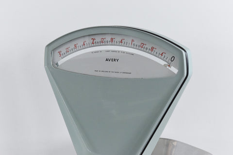 Vintage Large Avery Shop Weighing Scales