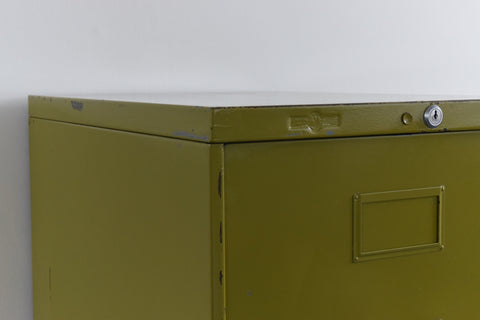 Vintage Metal Avocado Green 4 Drawer Filing Cabinet by Roneo