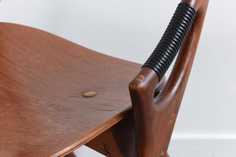 Vintage Pair of Rare Danish Early 1950s Model 71 Dining Chairs By Arne Hovmand Olsen For Mogens Kold
