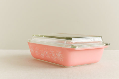 Vintage Pyrex Pink and White Daisy Shallow Serving Dish with Lid