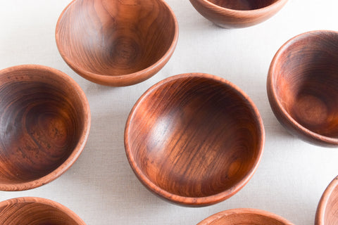 Vintage Set of 8 Mid-Century Hand Turned Bowls