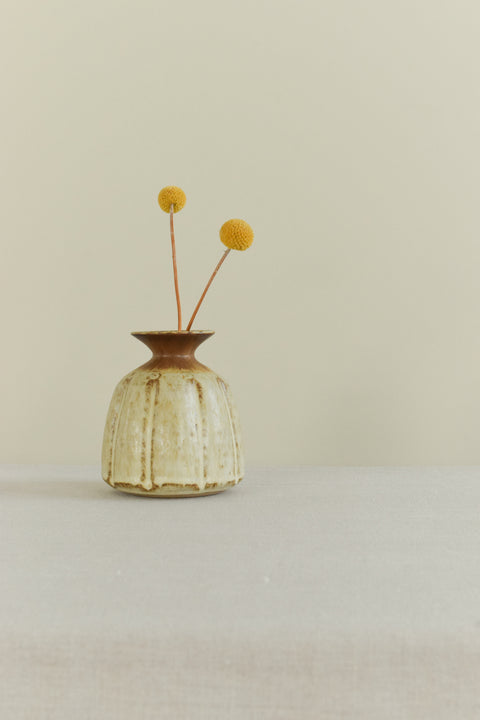 Vintage Small Studio Pottery Ceramic Pot / Bud Vase