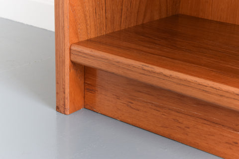 Vintage Tall Teak Danish Shelving Unit / Bookcase by UP Mobelfabrik