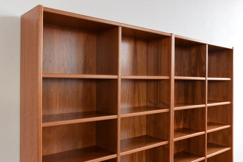 Vintage Tall Teak Danish Shelving Unit / Bookcase by UP Mobelfabrik