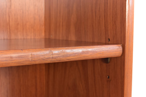 Vintage Teak Bookcase / Shelving Unit