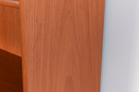 Vintage Teak Bookcase / Shelving Unit