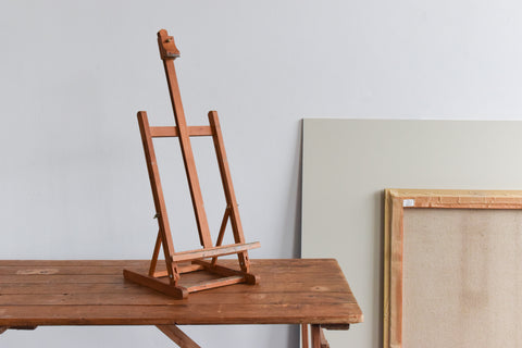 Vintage Wooden Tabletop Easel by Daler